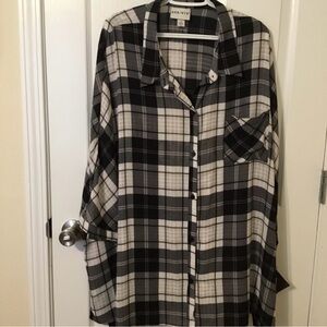 Ava & Viv Monochrome Plaid Button-Up